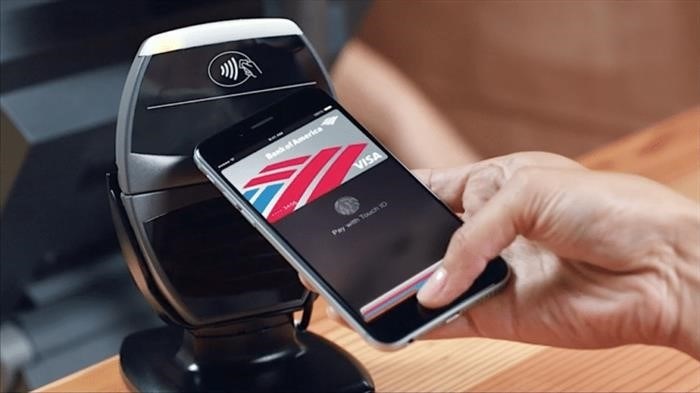 Какие преимущества получает пользователь при использовании Apple Pay